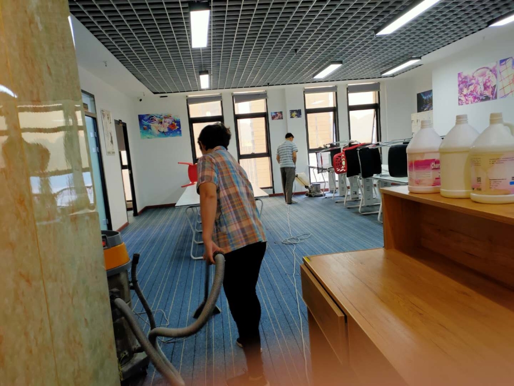 1695697390937107.jpg 1695697390937107.jpg